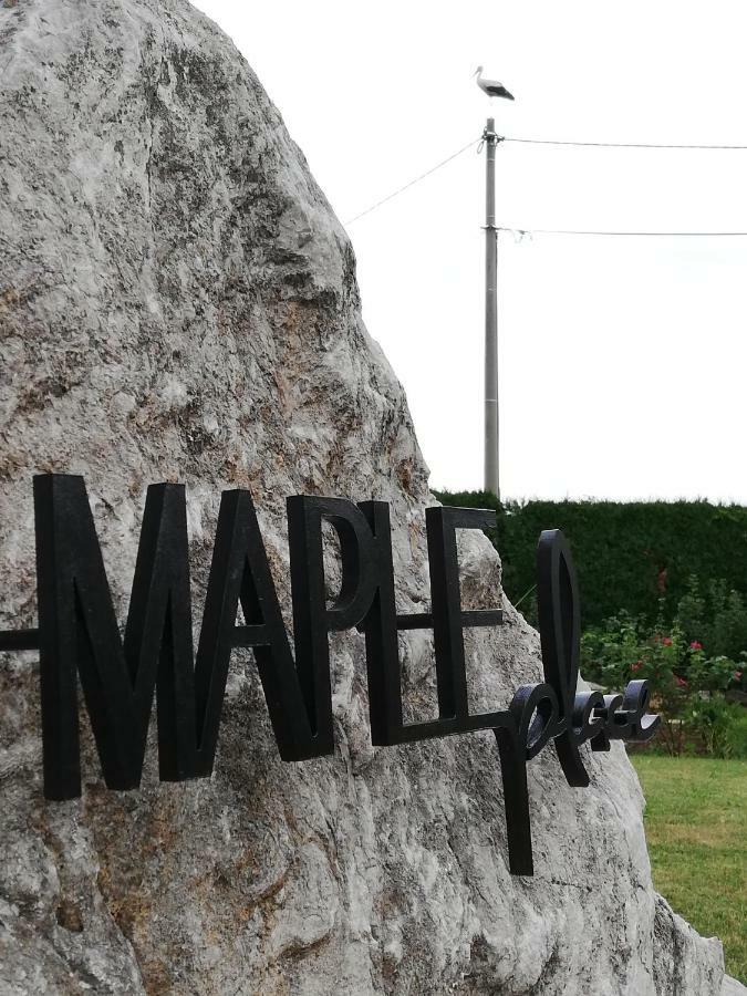 Maple Place Півка Екстер'єр фото
